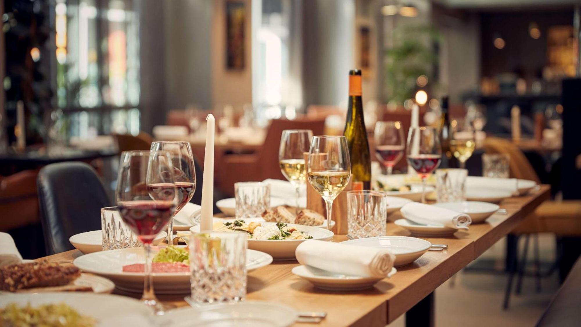 Hotel Park Plaza Victoria 4*