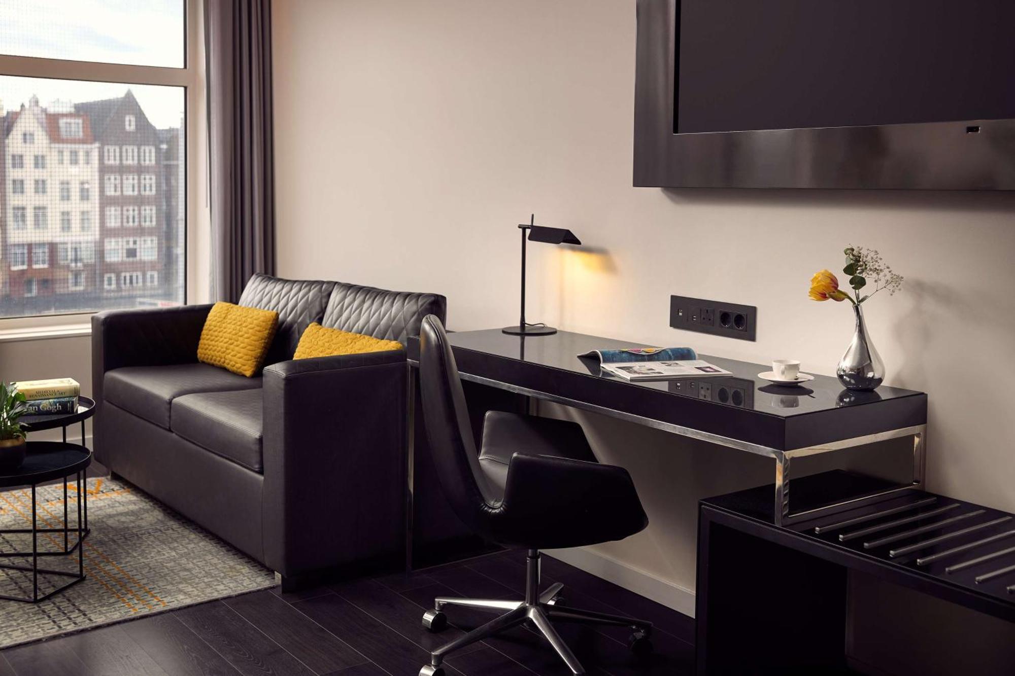 Hotel Park Plaza Victoria 4*